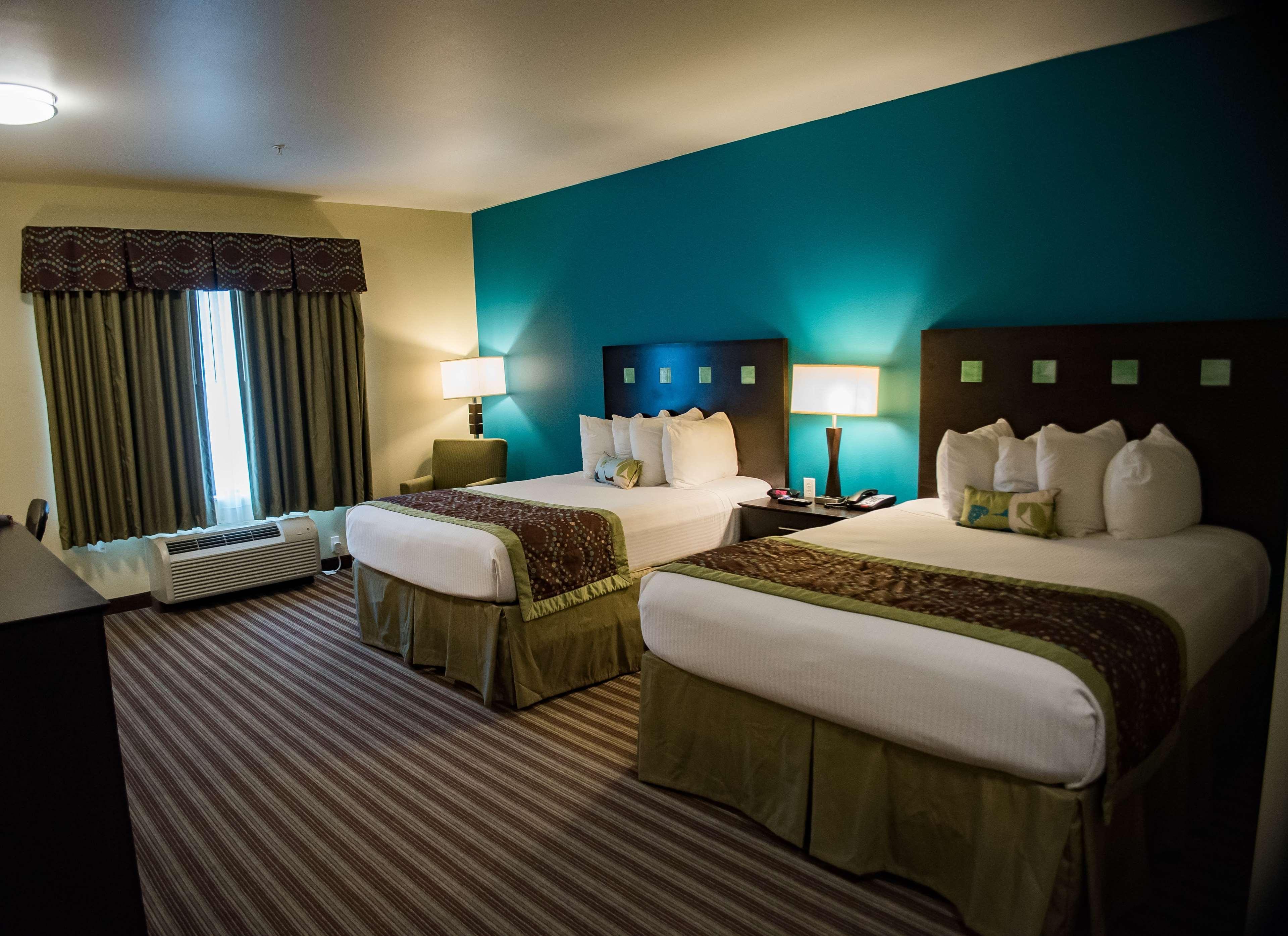 Best Western Plus Desoto Inn & Suites Mansfield Екстер'єр фото