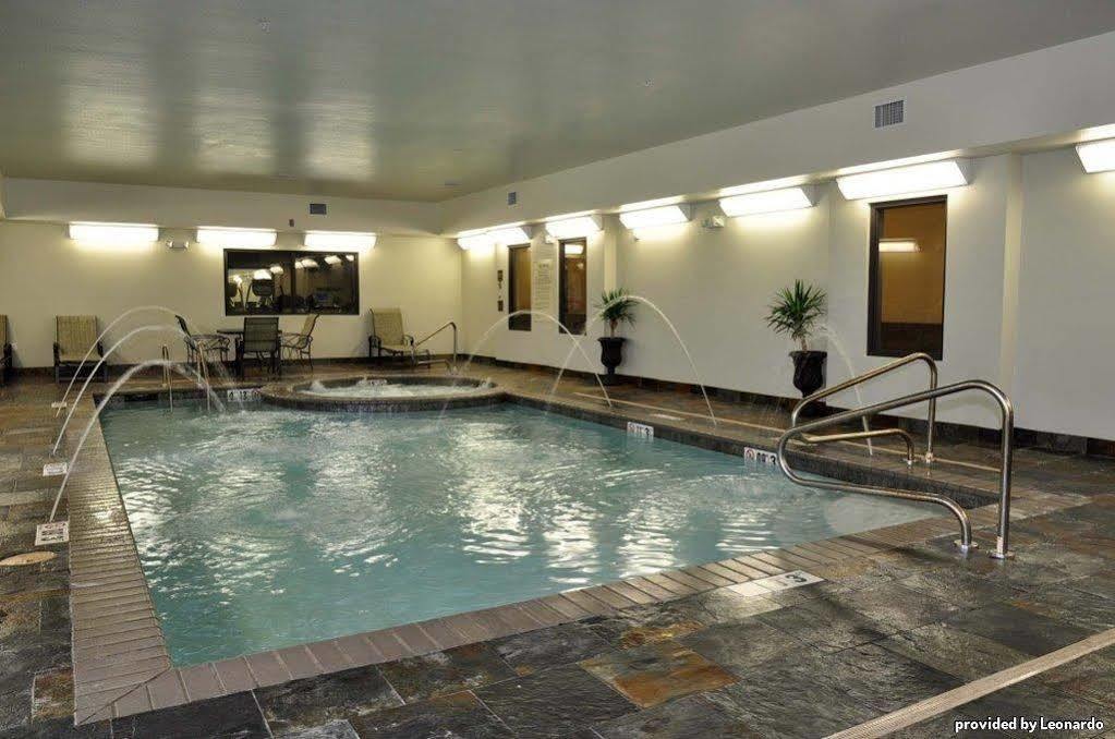 Best Western Plus Desoto Inn & Suites Mansfield Зручності фото