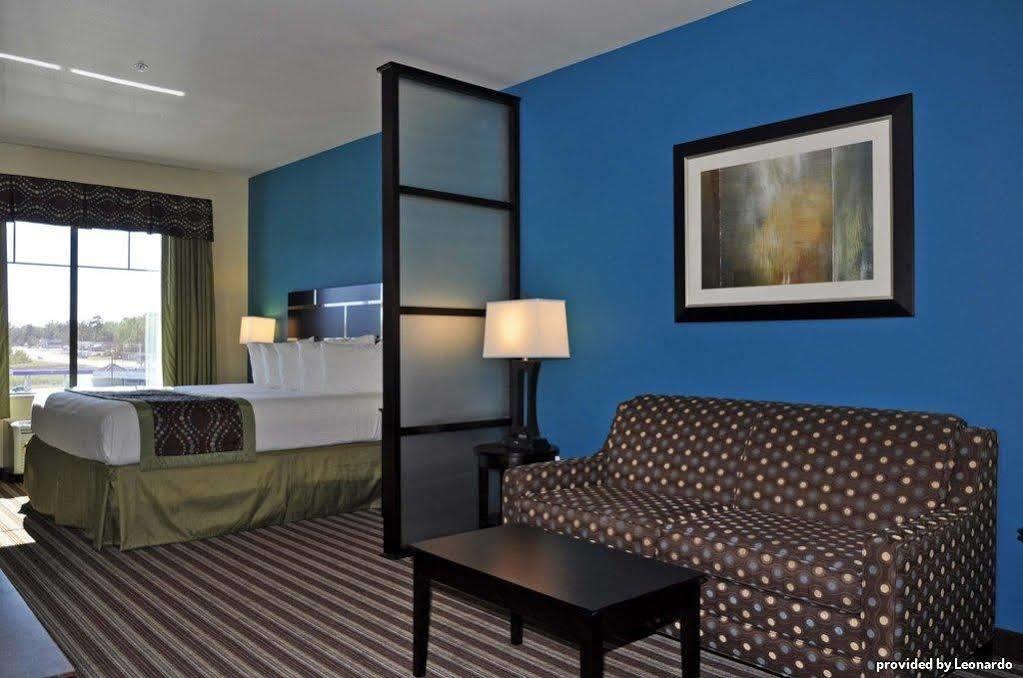 Best Western Plus Desoto Inn & Suites Mansfield Номер фото