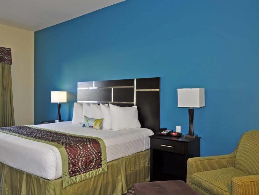 Best Western Plus Desoto Inn & Suites Mansfield Екстер'єр фото